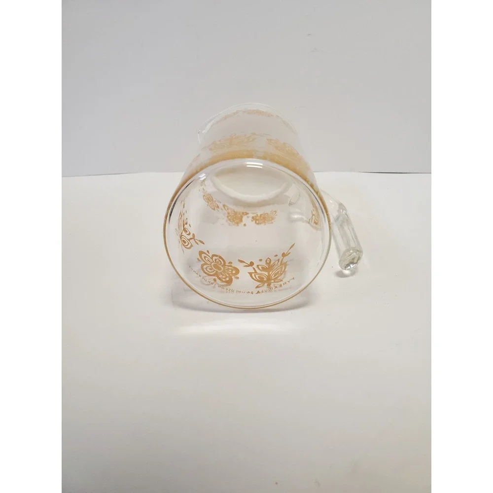 Vintage Pyrex Butterfly Flower Gold Glass Pitcher/Carafe Handle Stopper Lid